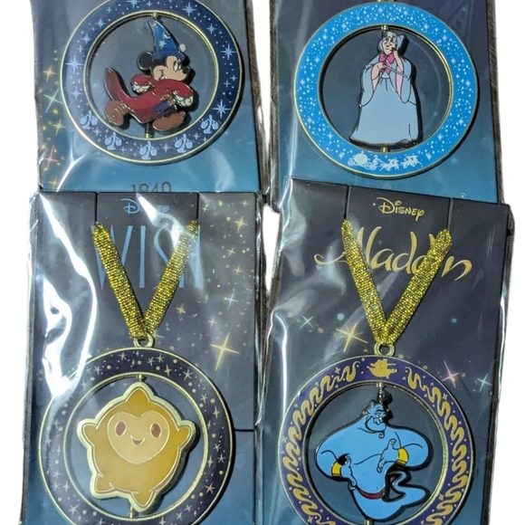 NEW 2023 Disney DMI Ornament Set Of 4 Mickey Aladdin Cinderella Wish Ornament - Picture 2 of 4